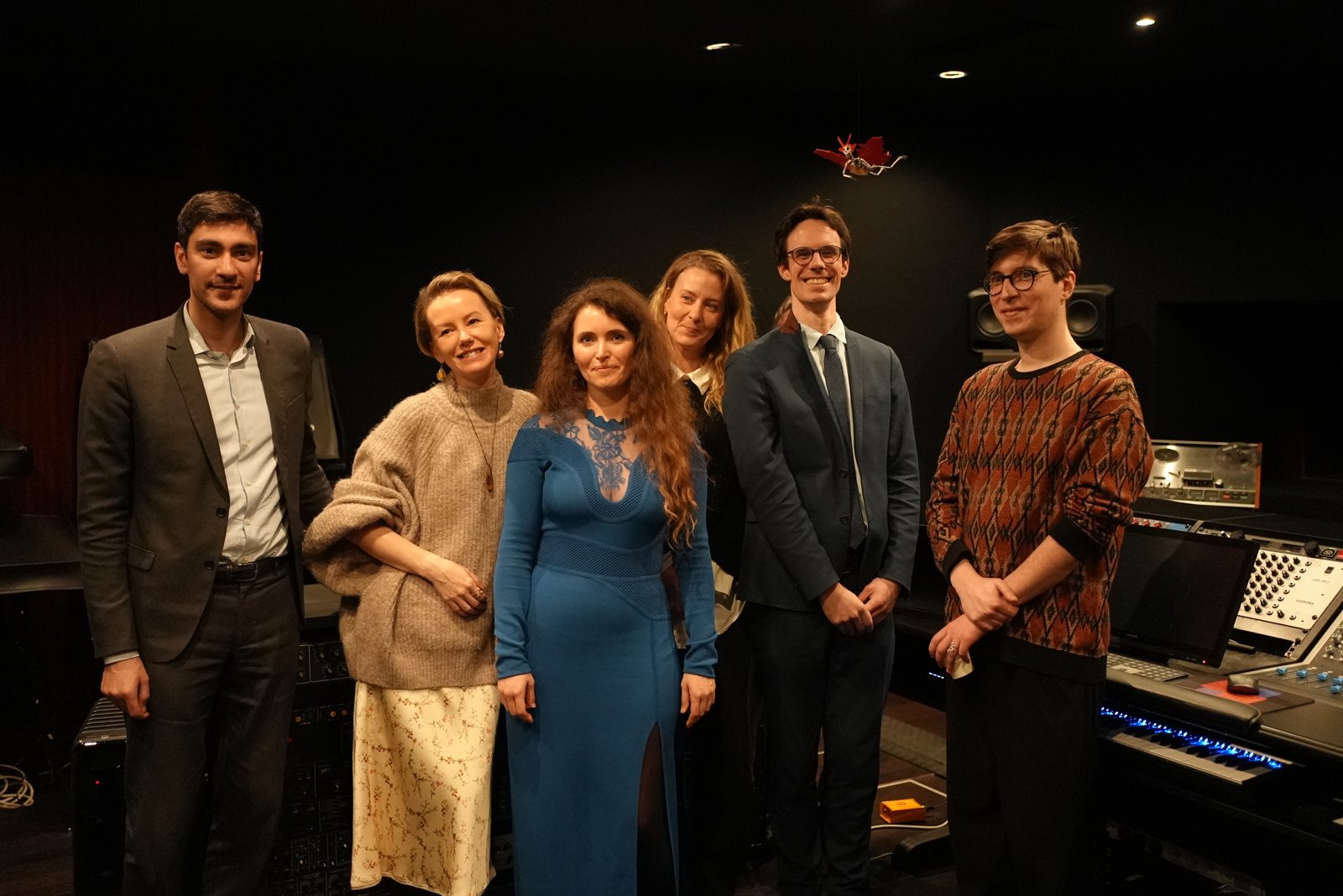 Listening Session — Studio Atlas, photo de groupe