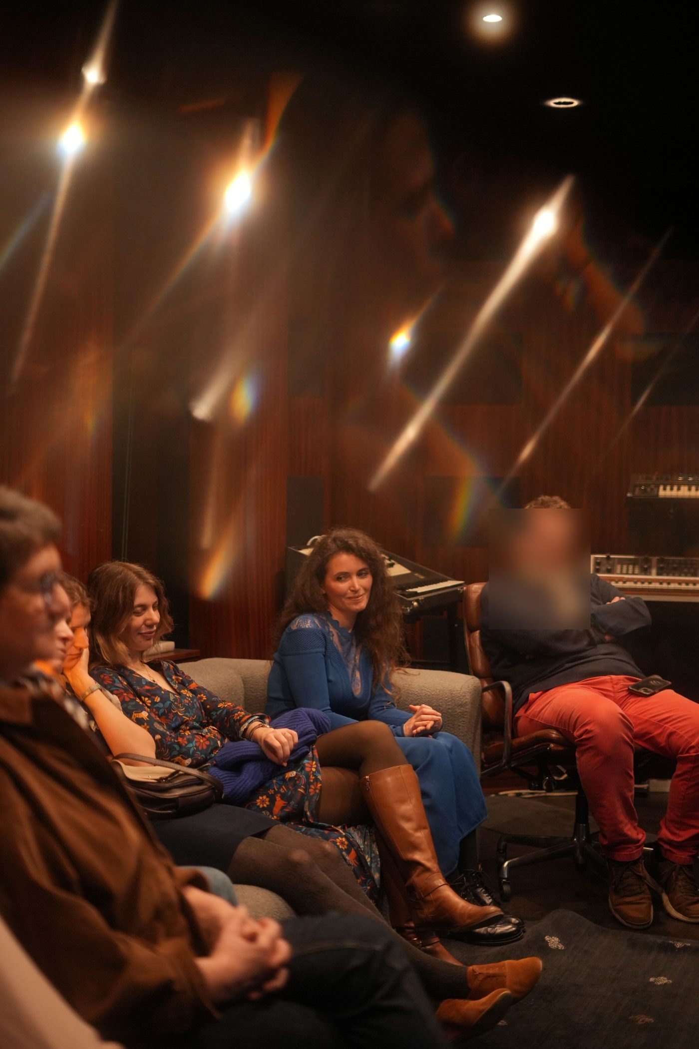 Listening Session — Studio Atlas